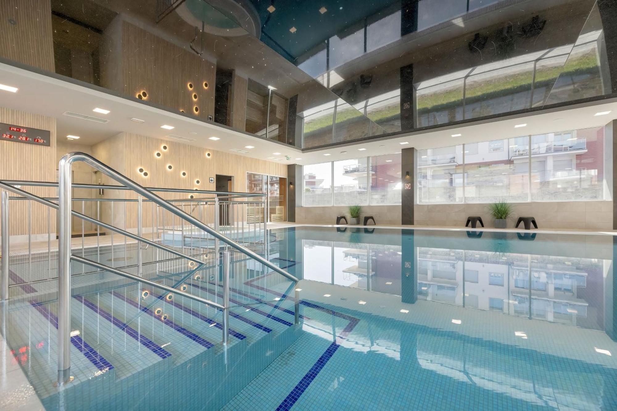 Klifowa Resort With Spa, Fitness & Kids Club By Noclegi Renters Реваль Экстерьер фото